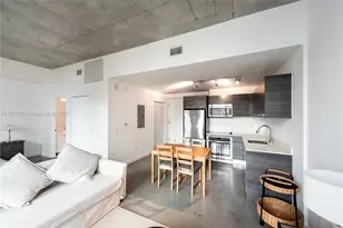 151 SE 1st St, Miami, FL 33131 - Photo 3