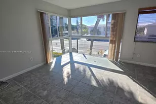 1025 SE 15th St, Fort Lauderdale, FL 33316 - Photo 7