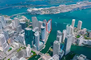 325 S Biscayne Blvd, Miami, FL 33131 - Photo 17