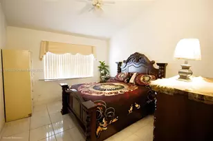 7131 Tam Oshanter Blvd, North Lauderdale, FL 33068 - Photo 9