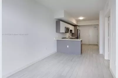 321 NE 26th St #614, Miami, FL 33137 - Photo 3