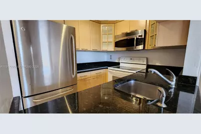 10029 Winding Lake Rd #201, Sunrise, FL 33351 - Photo 9