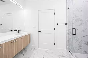 1780 SW 5th St, Miami, FL 33135 - Photo 19