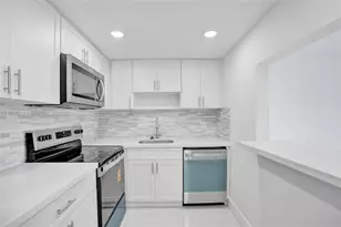 4164 Inverrary Dr, Lauderhill, FL 33319 - Photo 15