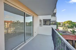 4164 Inverrary Dr, Lauderhill, FL 33319 - Photo 33
