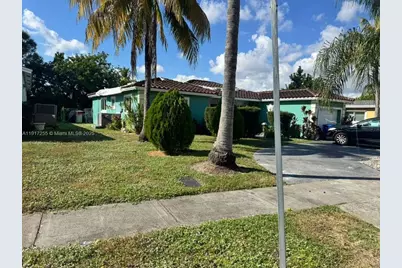 820 SW 49th Ter, Margate, FL 33068 - Photo 3