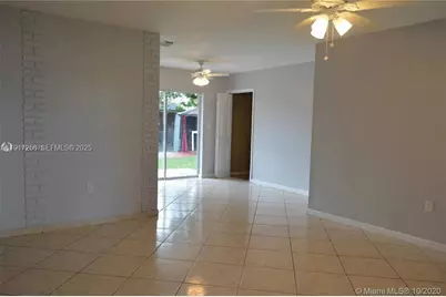 1472 NE 25th Ct, Pompano Beach, FL 33064 - Photo 17