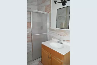 1472 NE 25th Ct, Pompano Beach, FL 33064 - Photo 21