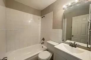 1472 NE 25th Ct, Pompano Beach, FL 33064 - Photo 9