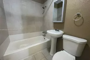 1472 NE 25th Ct, Pompano Beach, FL 33064 - Photo 3