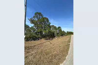 2900 33rd St W, Lehigh Acres, FL 33971 - Photo 5