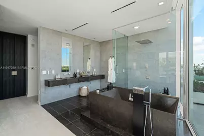 4701 N Meridian Ave #UPH21, Miami Beach, FL 33140 - Photo 11