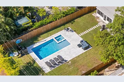 1464 NE 24th St, Wilton Manors, FL 33305 - Photo 31