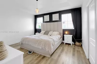 4362 NW 114th Path, Doral, FL 33178 - Photo 9