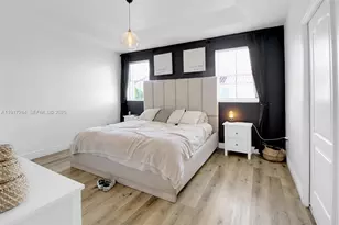 4362 NW 114th Path, Doral, FL 33178 - Photo 9