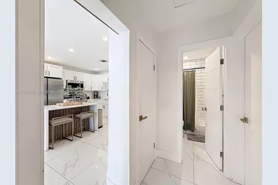 1367 NW 41st St, Miami, FL 33142 - Photo 15