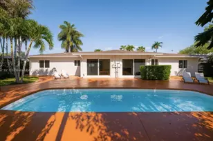 236 NE 1st St, Dania Beach, FL 33004 - Photo 13