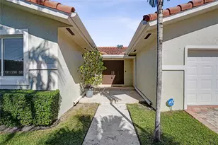 3443 NE 166th St, North Miami Beach, FL 33160 - Photo 51