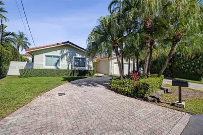 3443 NE 166th St, North Miami Beach, FL 33160 - Photo 57