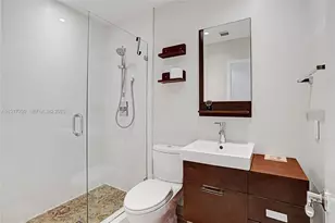 3443 NE 166th St, North Miami Beach, FL 33160 - Photo 33