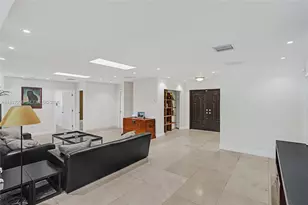 3443 NE 166th St, North Miami Beach, FL 33160 - Photo 11