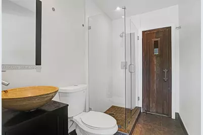 3443 NE 166th St, North Miami Beach, FL 33160 - Photo 49