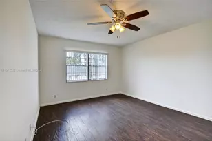 701 SW 128th Ave, Pembroke Pines, FL 33027 - Photo 15