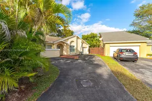 5110 SW 153rd Pl N, Miami, FL 33185 - Photo 1