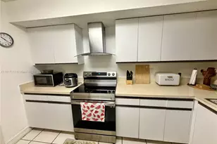 8246 NW 24th St, Coral Springs, FL 33065 - Photo 5