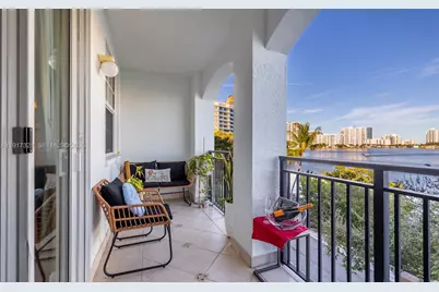 3255 NE 184th St #12406, Aventura, FL 33160 - Photo 5
