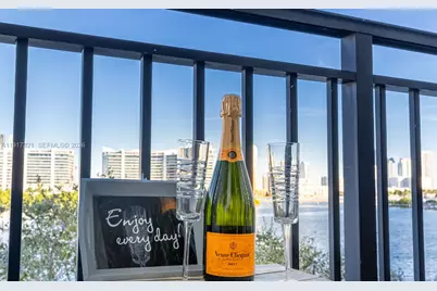 3255 NE 184th St #12406, Aventura, FL 33160 - Photo 3