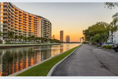 3255 NE 184th St #12406, Aventura, FL 33160 - Photo 65