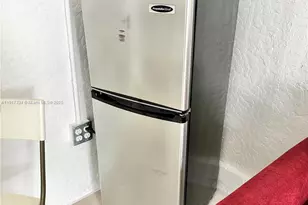 3085 Elizabeth St, Miami, FL 33133 - Photo 15