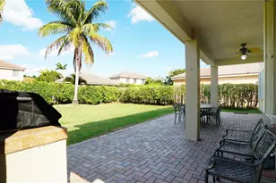 1546 Sandpiper Cir, Weston, FL 33327 - Photo 37