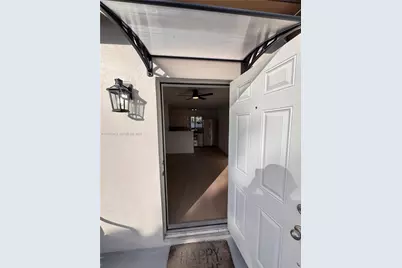 1540 NE 118th St #B, Miami, FL 33161 - Photo 3