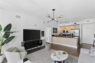 79 SW 12th St, Miami, FL 33130 - Photo 9