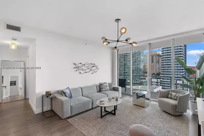 79 SW 12th St #2204-S, Miami, FL 33130 - Photo 3