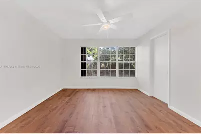 550 SW 38th Ter #0, Fort Lauderdale, FL 33312 - Photo 11