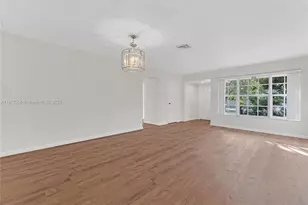 550 SW 38th Terrace, Fort Lauderdale, FL 33312 - Photo 9