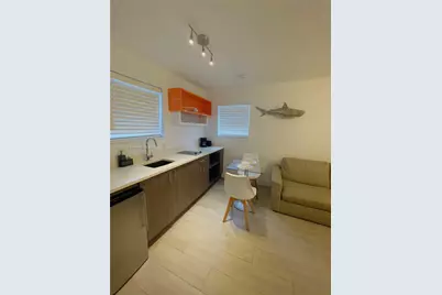 7600 Harding Ave #705, Miami Beach, FL 33141 - Photo 9