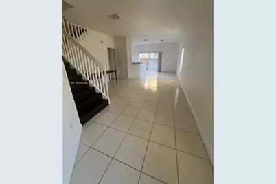 8305 NW 108th Ave #7-18, Doral, FL 33178 - Photo 5