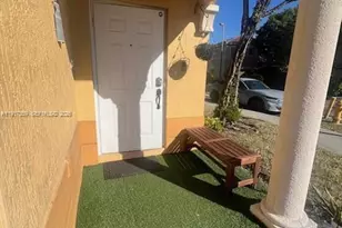 8305 NW 108th Ave, Doral, FL 33178 - Photo 3