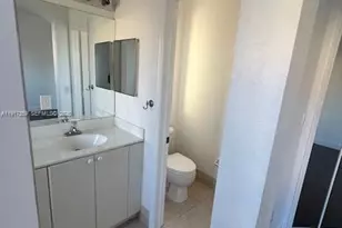 8305 NW 108th Ave, Doral, FL 33178 - Photo 21