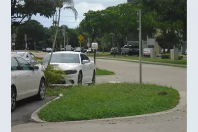 4174 Inverrary Dr #303, Lauderhill, FL 33319 - Photo 5