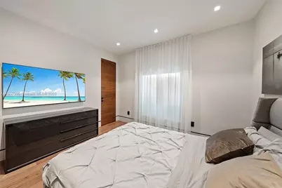 900 Washington St, Hollywood, FL 33019 - Photo 23