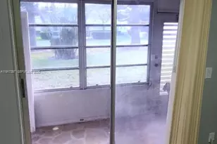 57 Cambridge C, West Palm Beach, FL 33417 - Photo 9