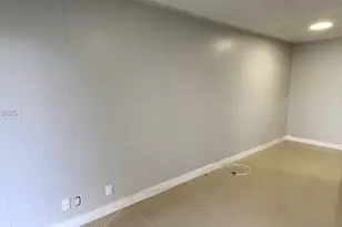 57 Cambridge C, West Palm Beach, FL 33417 - Photo 7