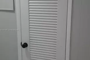 57 Cambridge C, West Palm Beach, FL 33417 - Photo 11