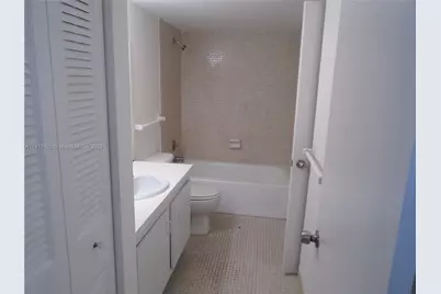 4174 Inverrary Dr #1004, Lauderhill, FL 33319 - Photo 23