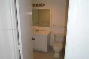 4174 Inverrary Dr, Lauderhill, FL 33319 - Photo 25